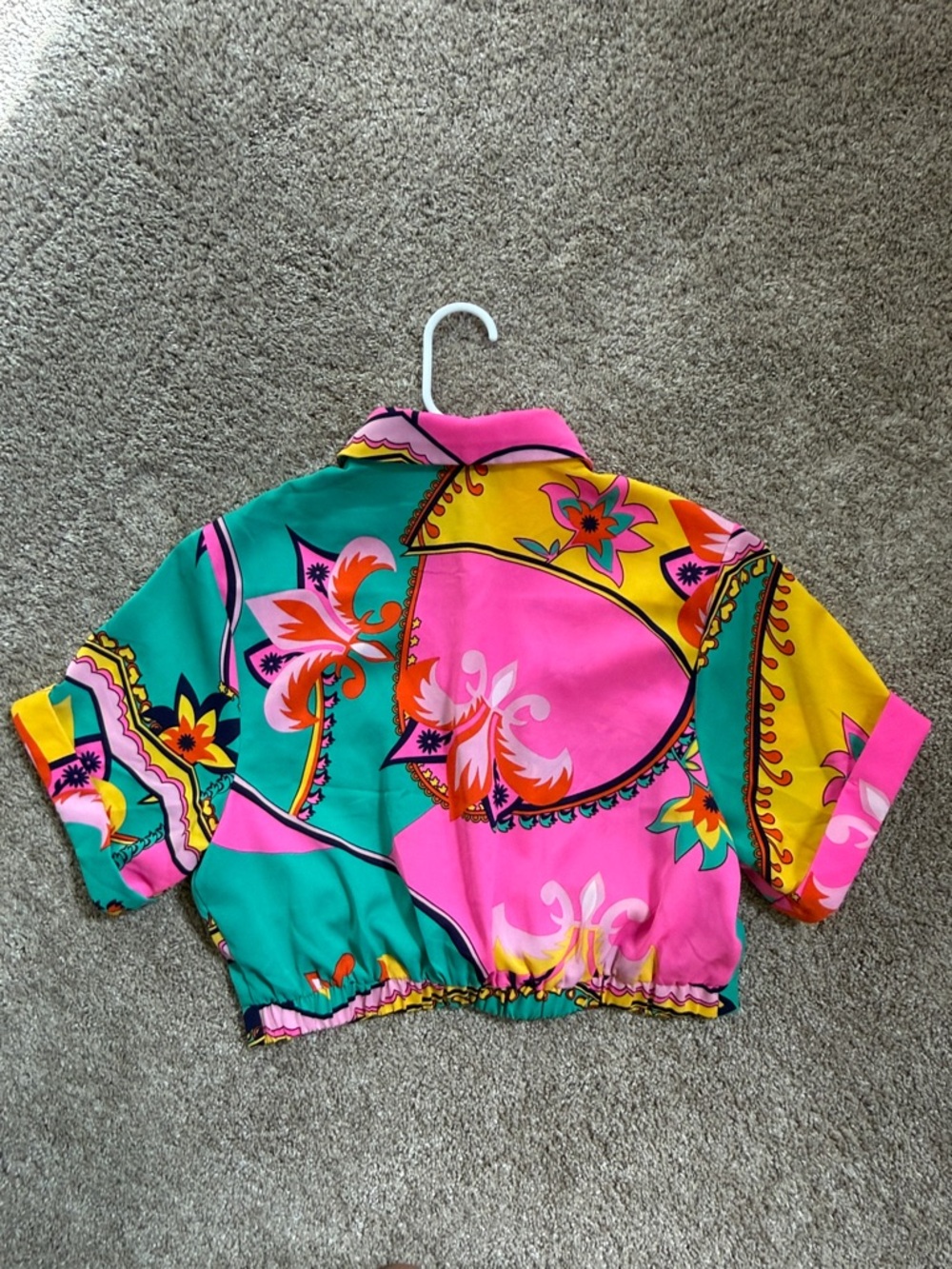 Milk & Honey Retro Cropped Blouse - Picture 6 of 9